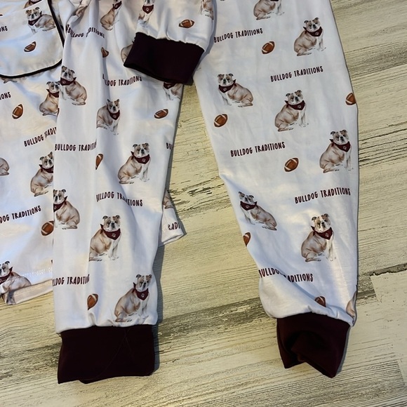 Bulldogs Sleep Set Size 6/7 NWT - Picture 3 of 6
